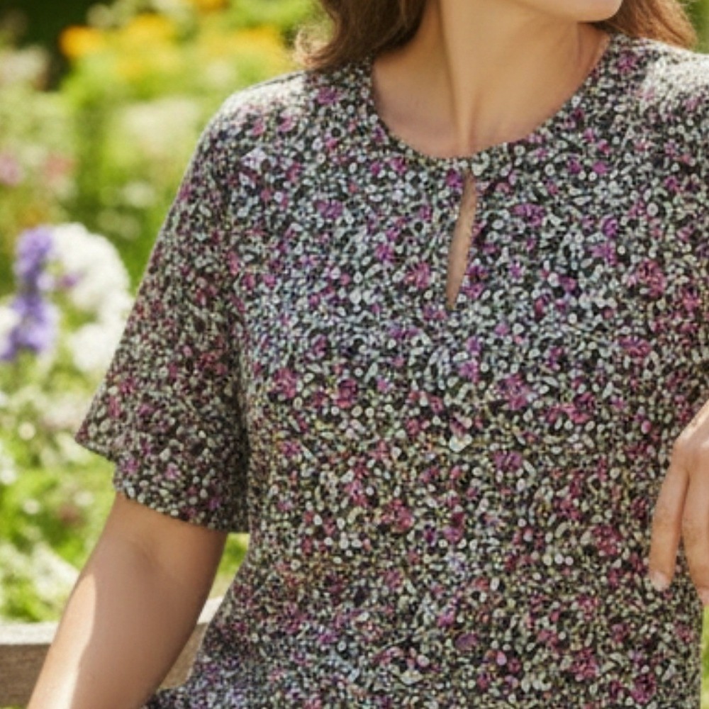 Lane Bryant Womens 18/20 Ditsy Floral Liquid Knit Keyhole Flutter Sleeve Top